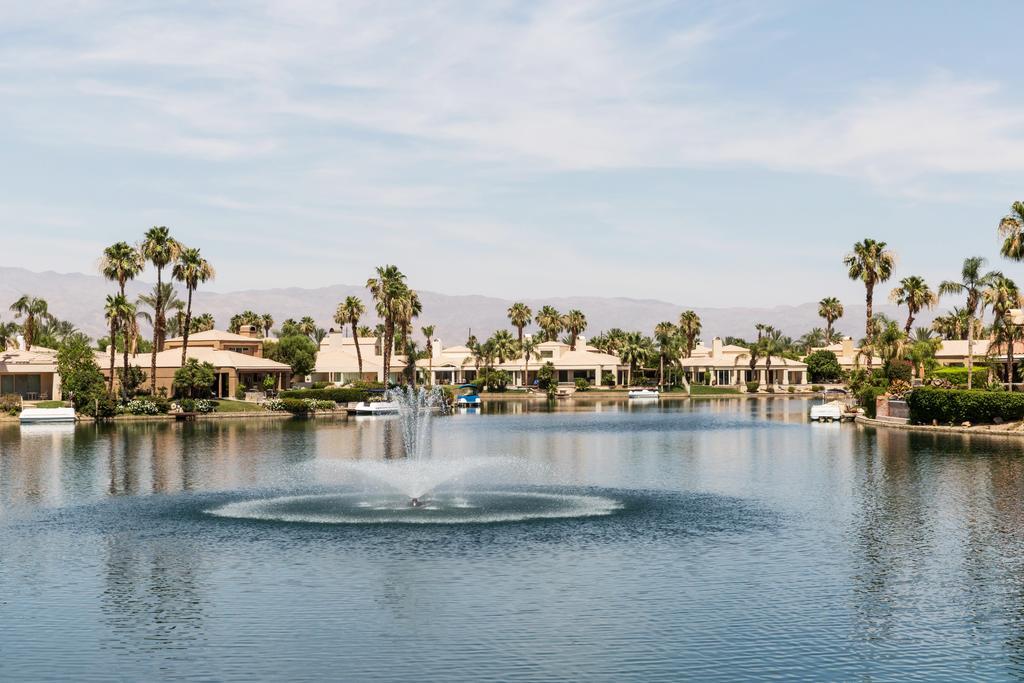 The Chateau At Lake La Quinta Exteriér fotografie