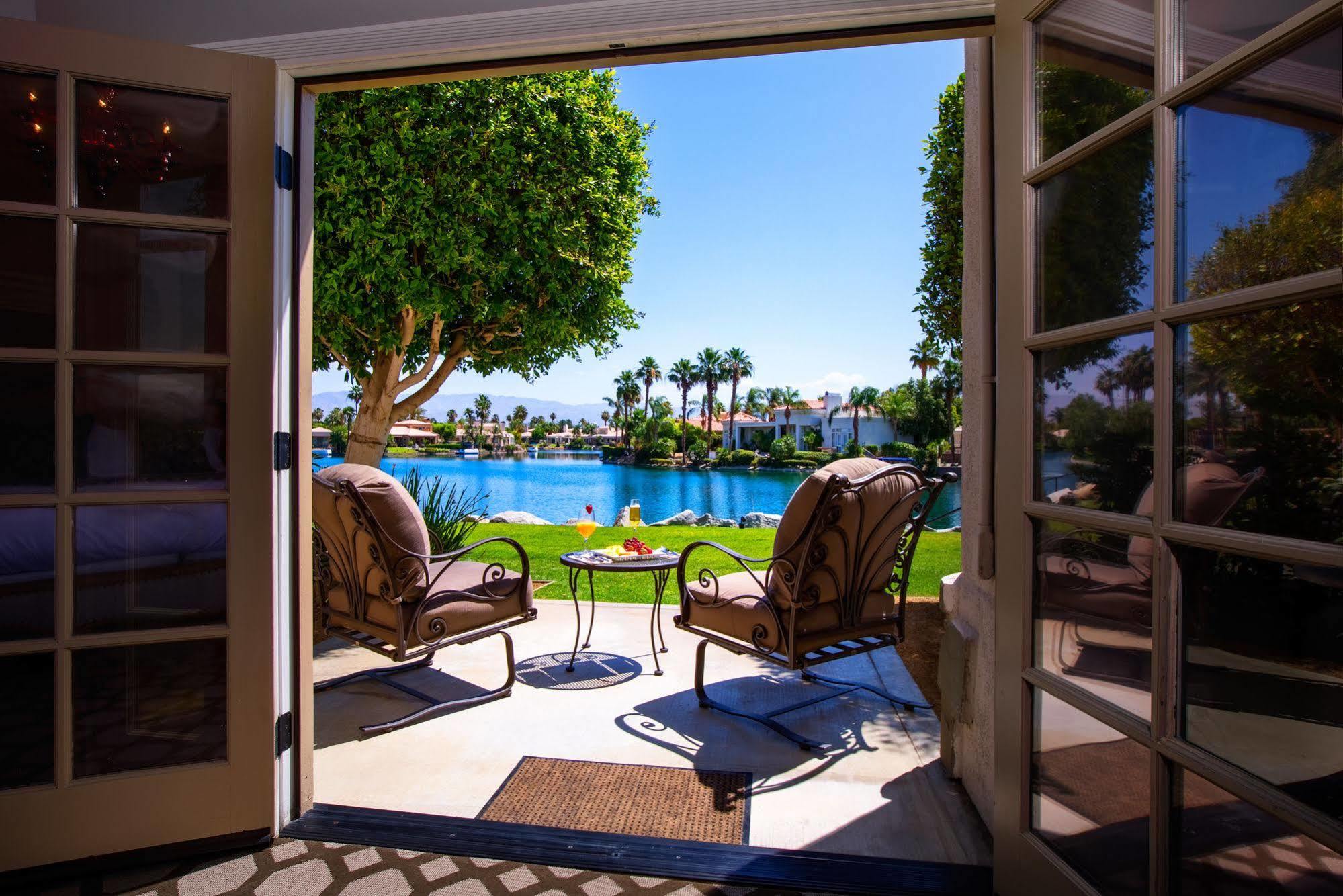 The Chateau At Lake La Quinta Exteriér fotografie